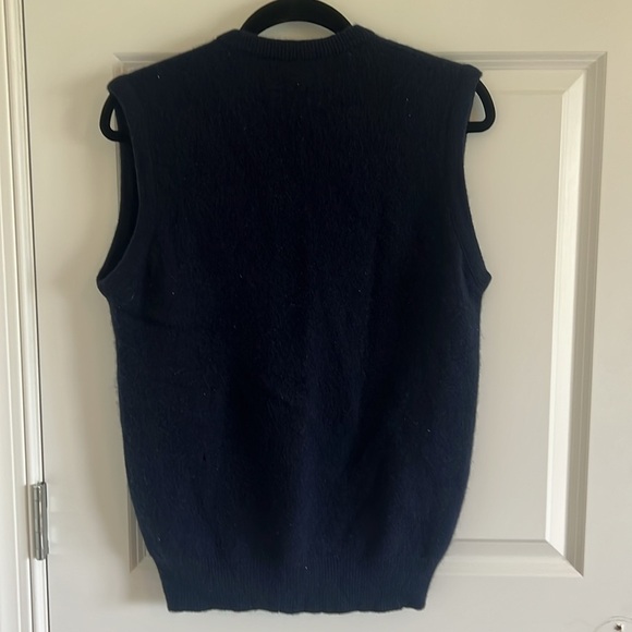 Men's Vintage Pendleton Navy Blue LambsWool Yarn Sweater Vest Size Large - Picture 5 of 7